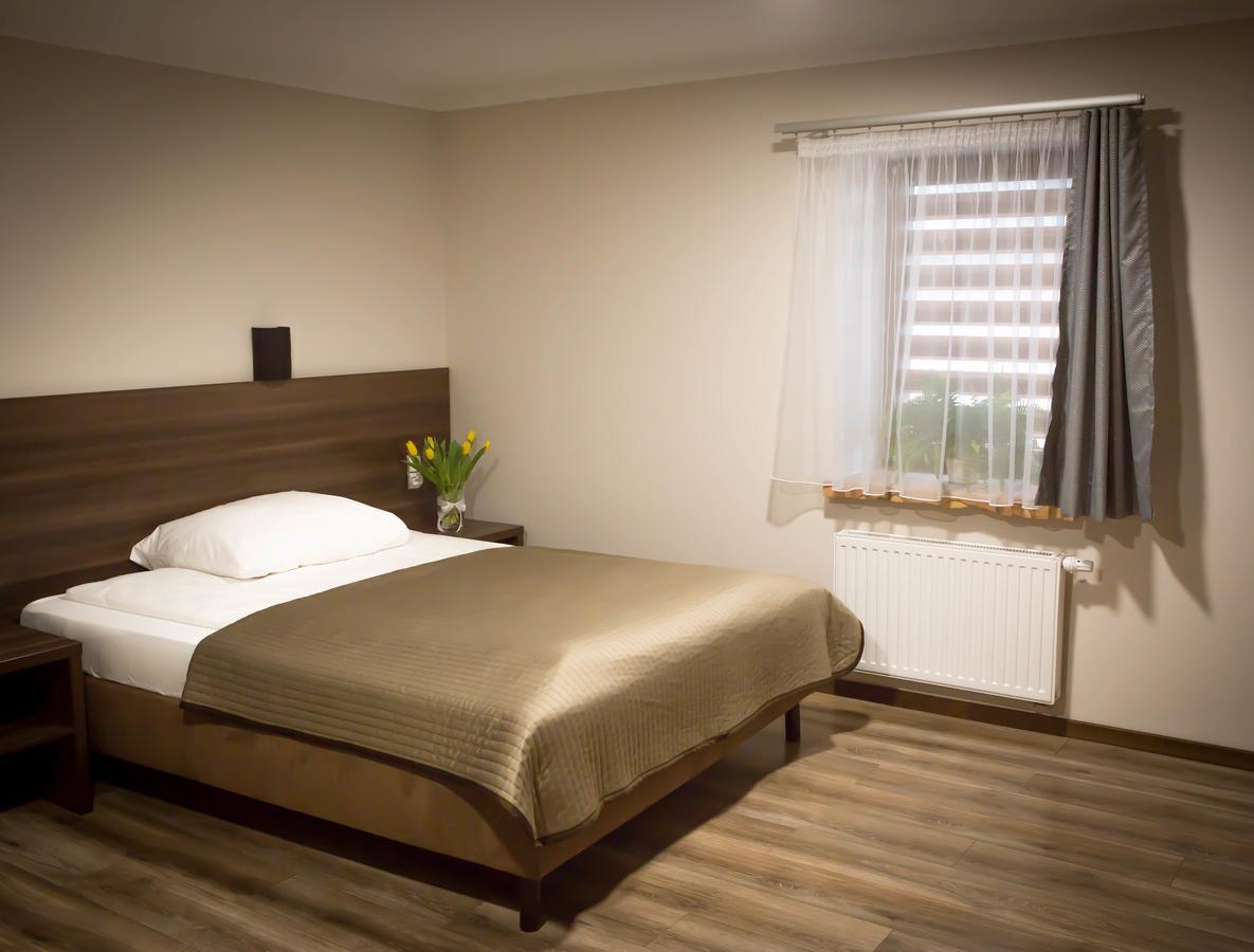 Apartamentowiec Kuzniar 奥得河畔科斯琴 外观 照片